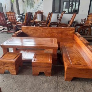 Kinh nghiệm chọn mua Kệ Tivi Gỗ phù hợp